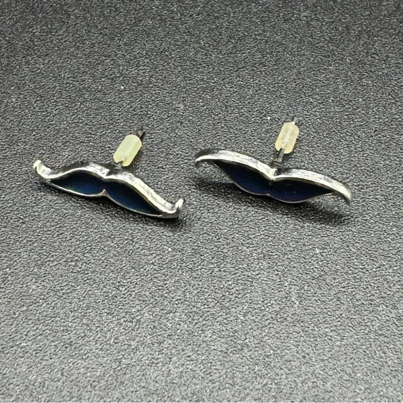 Mood Changing Mustache Pierced Earrings Movember - Picture 6 of 9